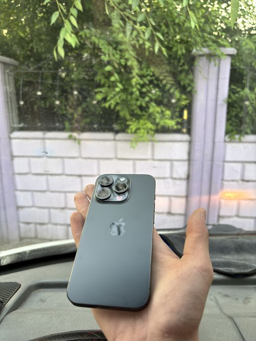 Продаеться iPhone 15 pro. Айфон 15 про