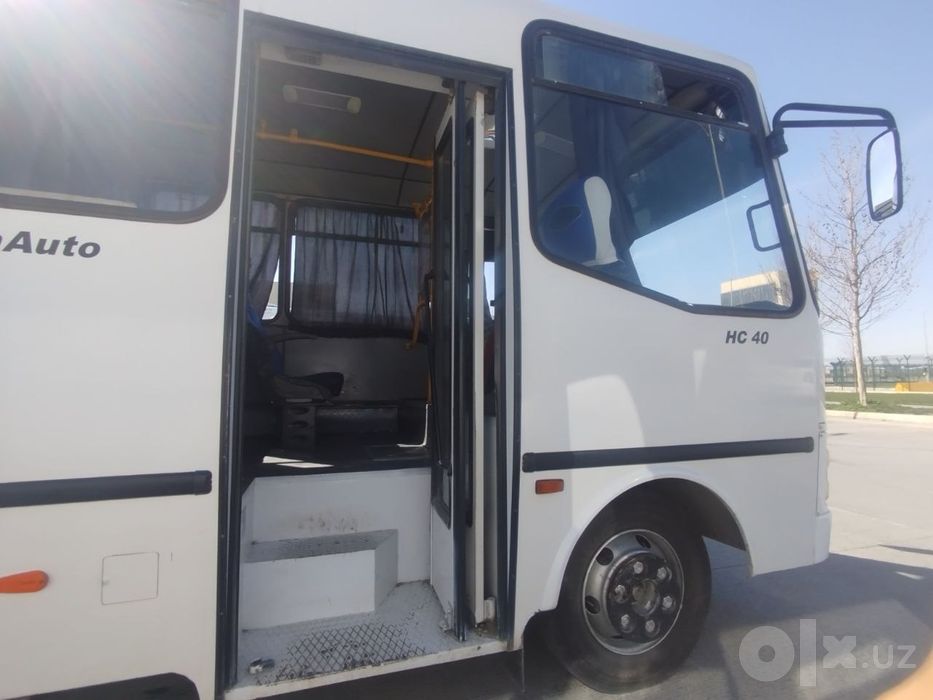 Сотилади исузу автобус нп40 йили2019