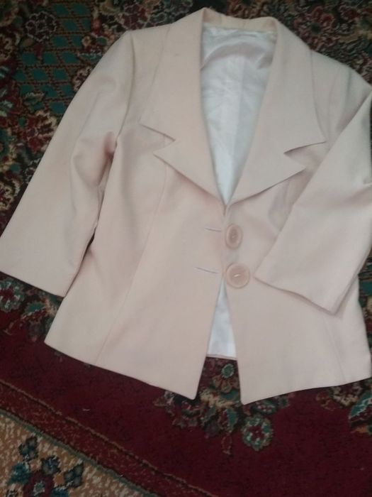 Пальтолар сотилади нархи арзон