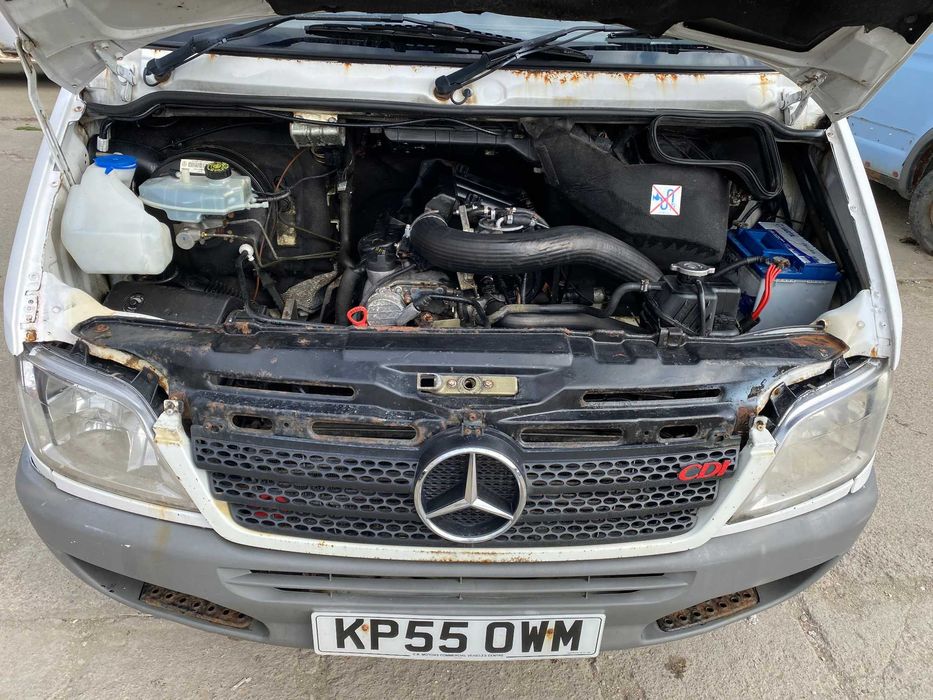 DEZMEMBREZ Mercedes SPRINTER 313 CDI 3 panouri lung si inalt 2005