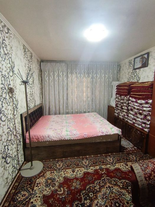 Uchaska sotiladi yashnabod tuman 4 sotix 4 xona