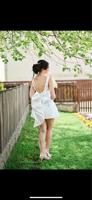 Vand rochie eleganta/cununie