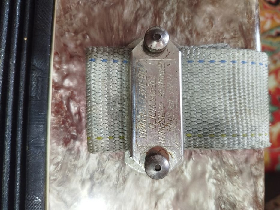 Продается баян б/у