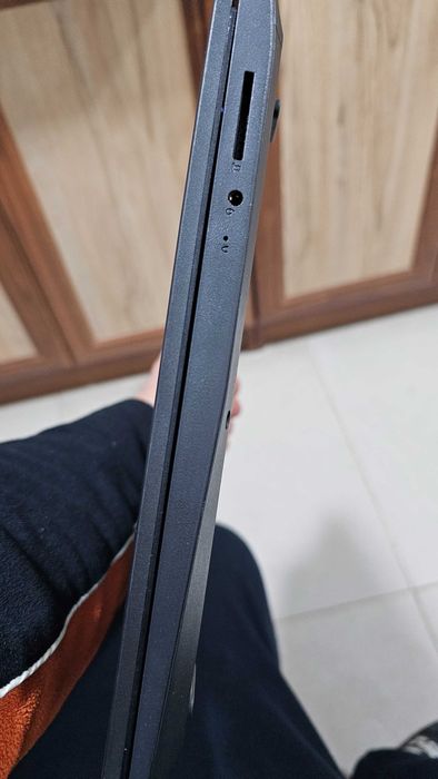 Lenovo IdeaPad / instalat Macos Tahoe 26.2