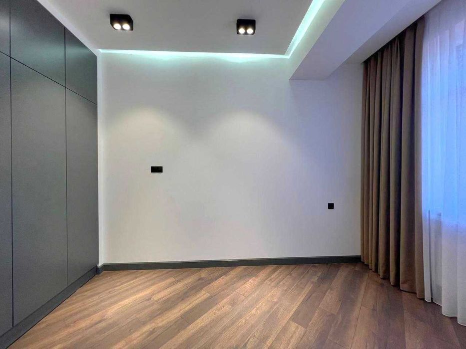 Сдаётся новая квартира в элитном жилом комлпексе Parisien Яккасарай