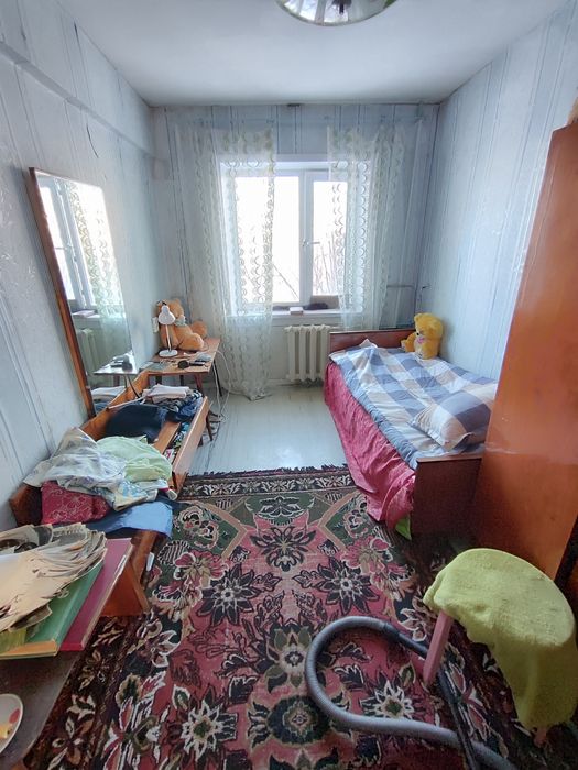 Продается 3-комн (1-48, 2 эт)