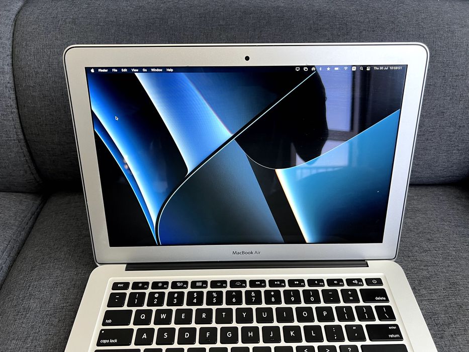 MacBook Air 13 inch - 2017