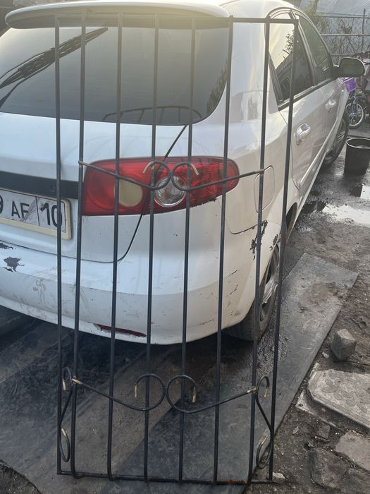 Продам 2 решетки