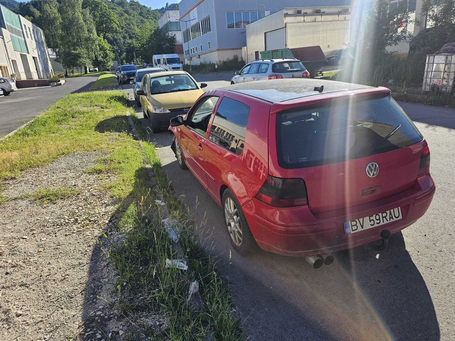VOLKSWAGEN Golf 2003 — imagine 5