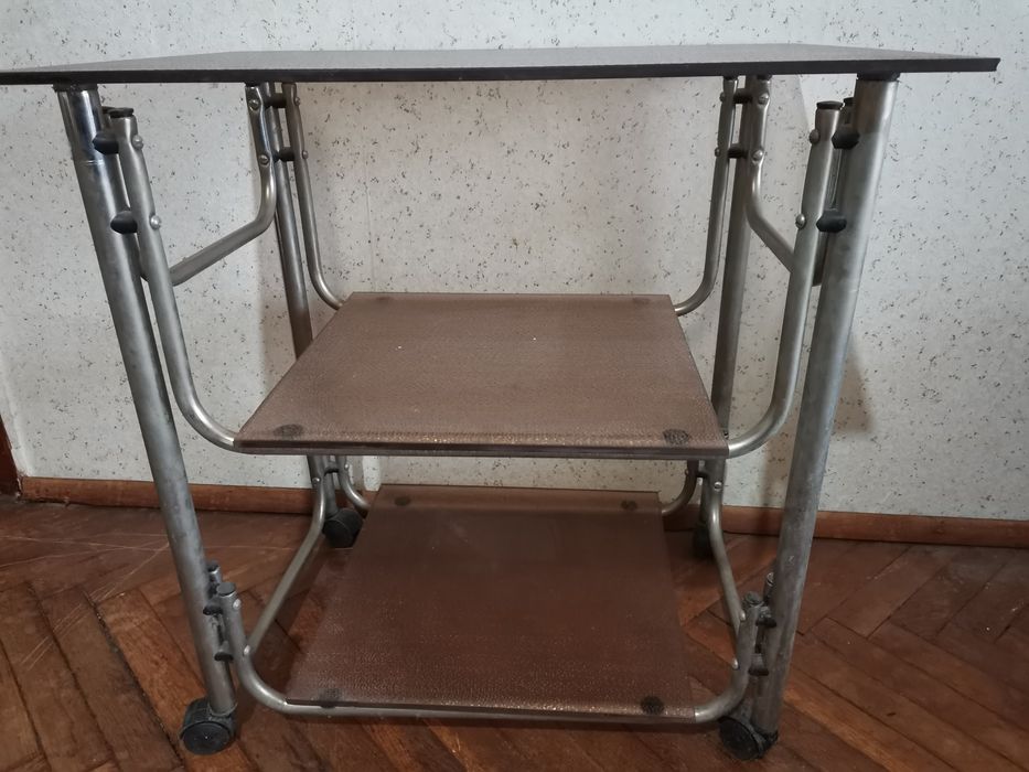 ТВ Масичка стъкло и метал