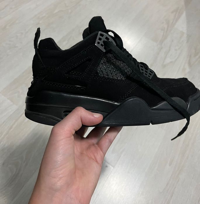 Обувки Air Jordan 4, Air Jordan 1, new balance 530