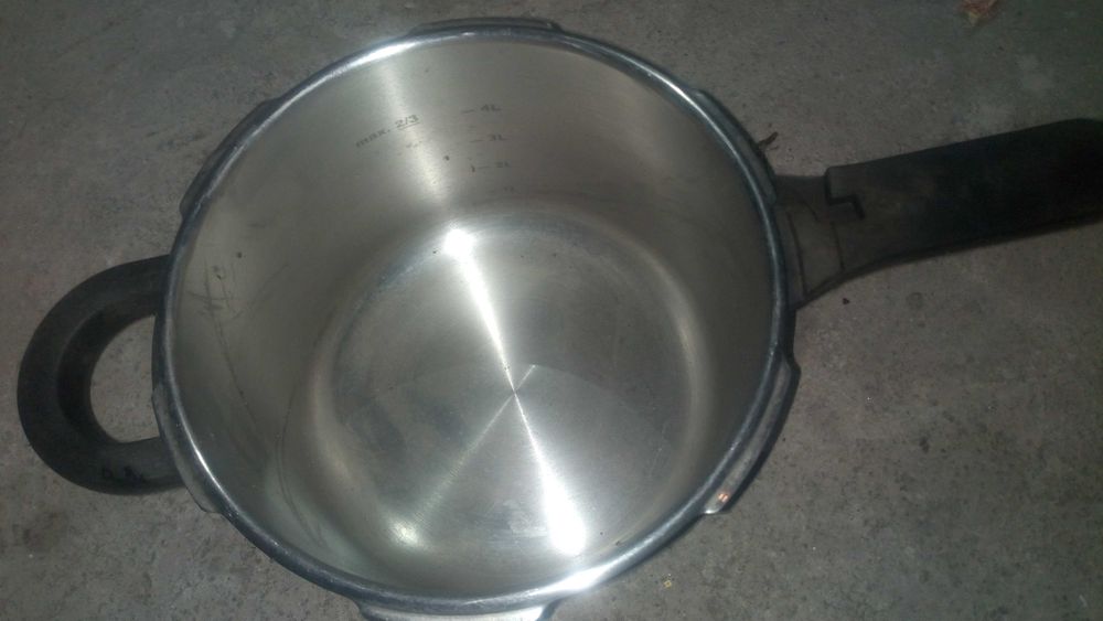 IKEA тиган , касерола и тава