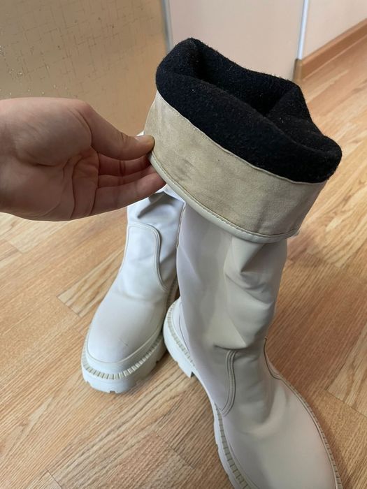 Демисезонные ботинки 38 размера