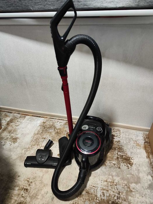 Пылесос Bosch BGS41POW1
