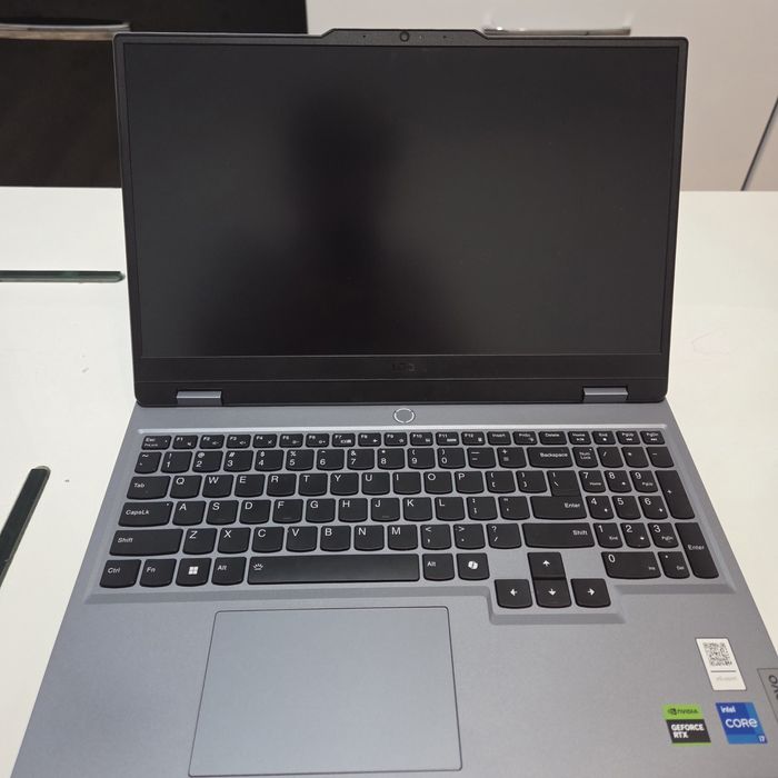 Laptop Gaming Lenovo LOQ 15IRX9 | Garantie 10 luni