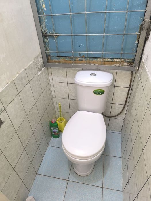 Срочно продается 2/4/4, 50кв.м, Авиасозлар-1