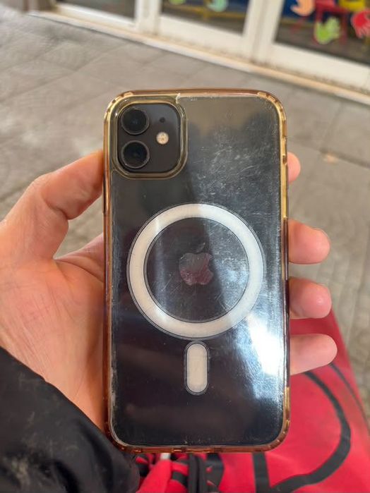 iPhone 11 64gb с кутия