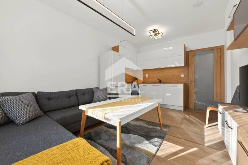 Продава се Двустаен апартамент в Варна, м-т Траката - 53 кв.м за 1317 €/кв.м - Снимка #2