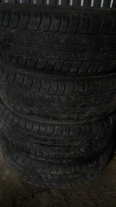 Шины летние 225/70/ 17 .
