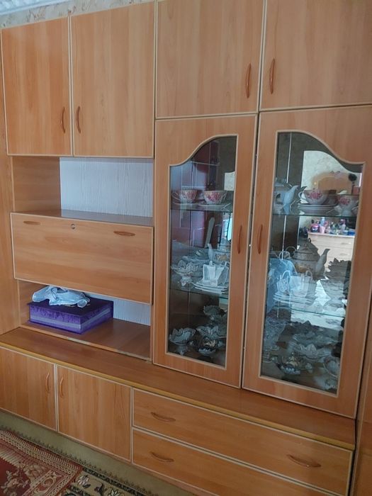 Спальни и гарнитура