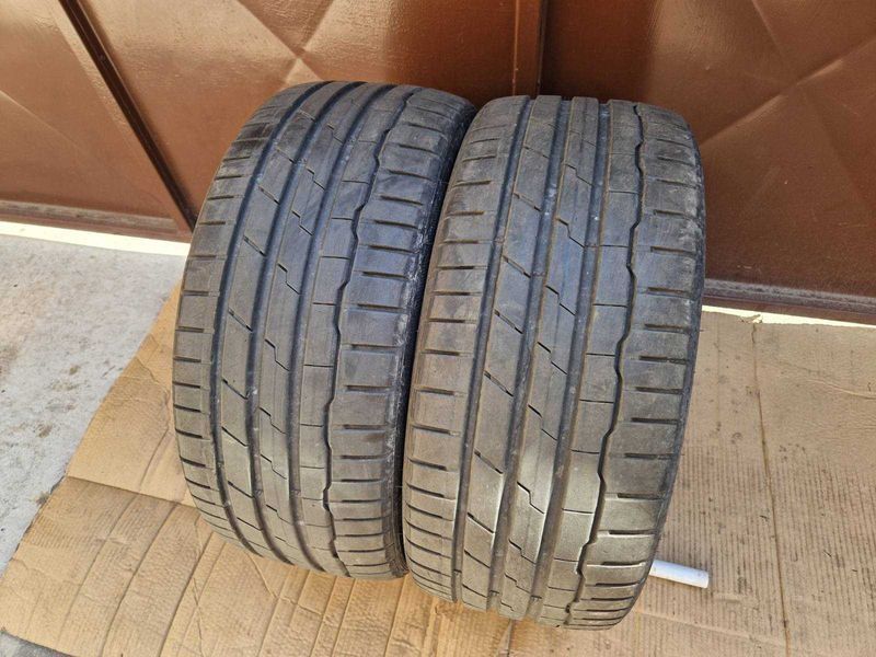 2 Hankook R18 225/40
летни гуми
DOT4121