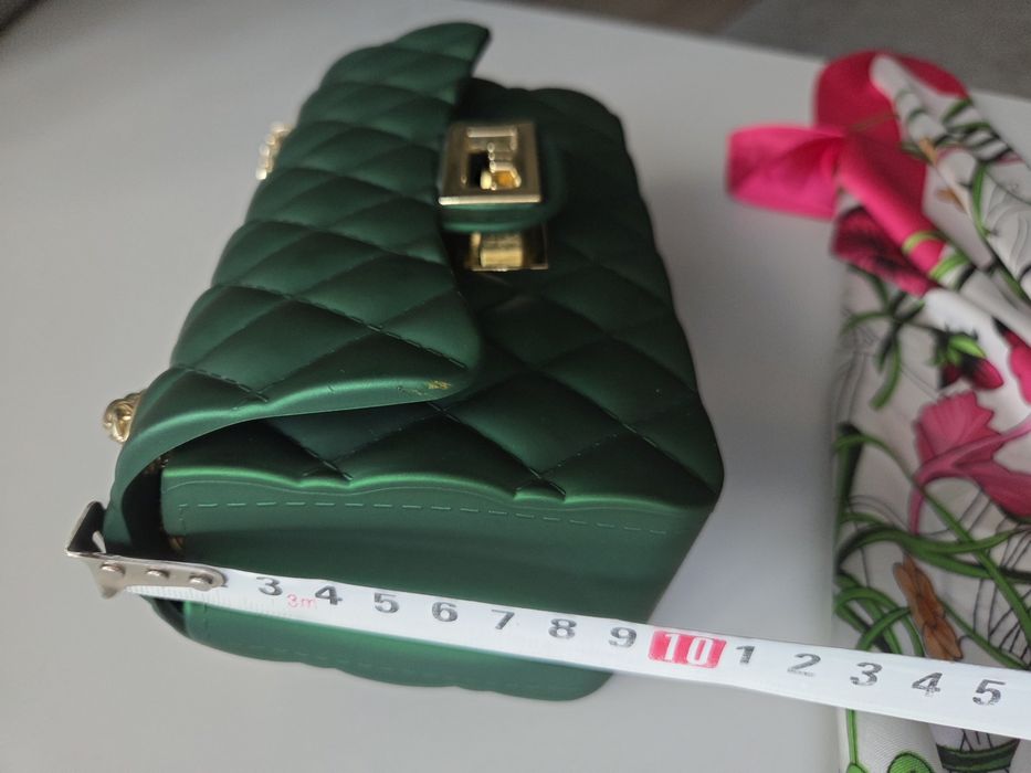 Gentuta verde superba