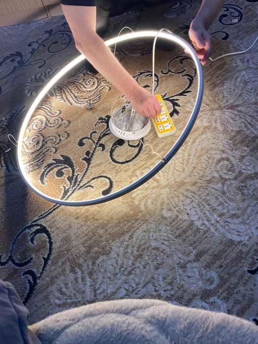 Продам люстру лёд.