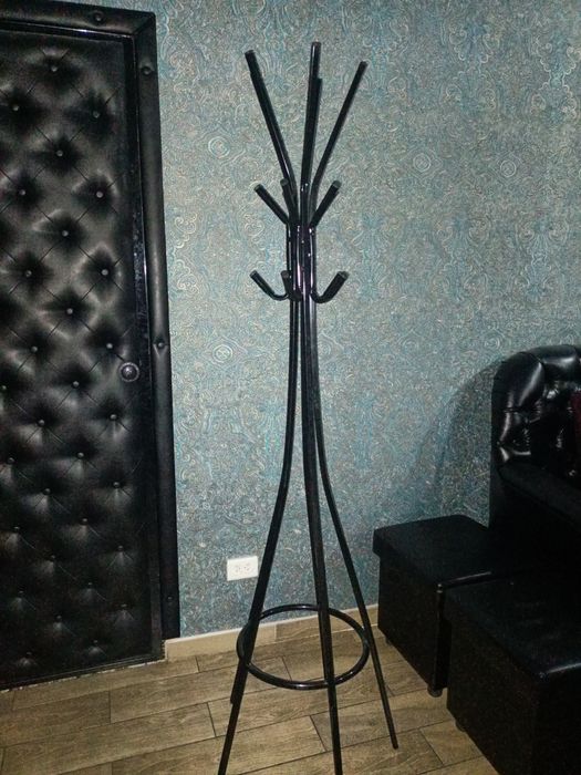 Вешалка напольная