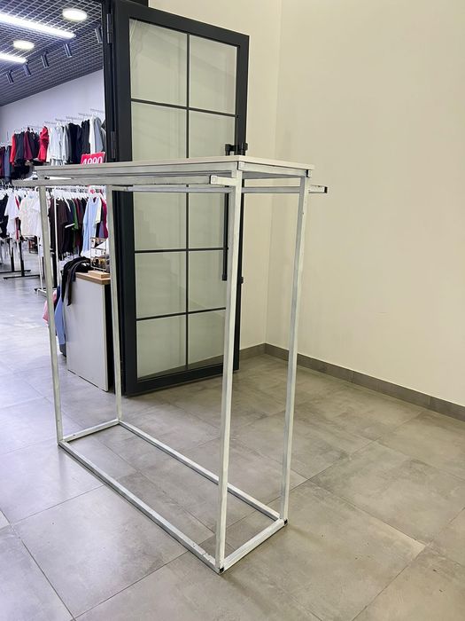 Стилаж сатылады киім ілетін