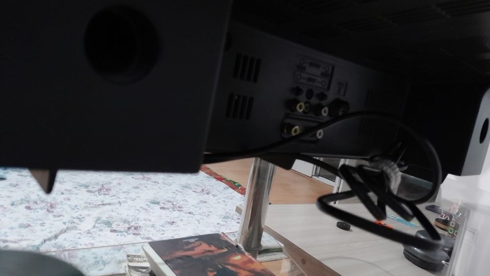 Телевизор SAMSUNG