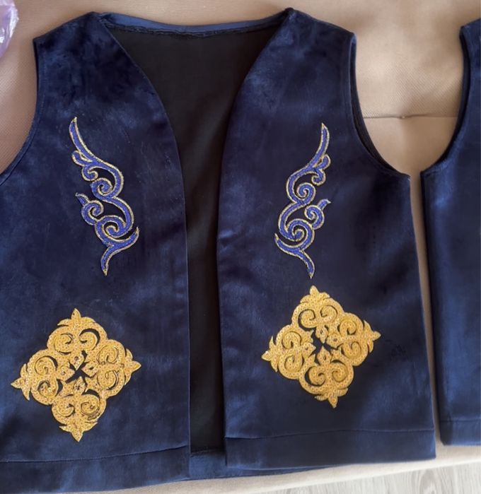 Жилетки национальные