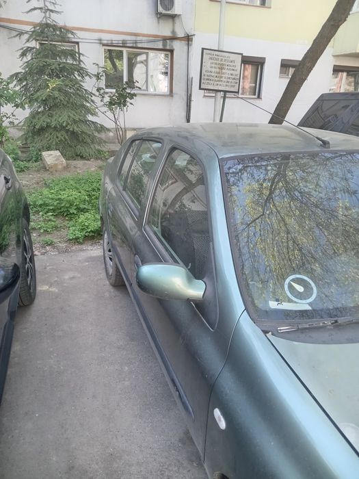 RENAULT 4 2006 — imagine 2