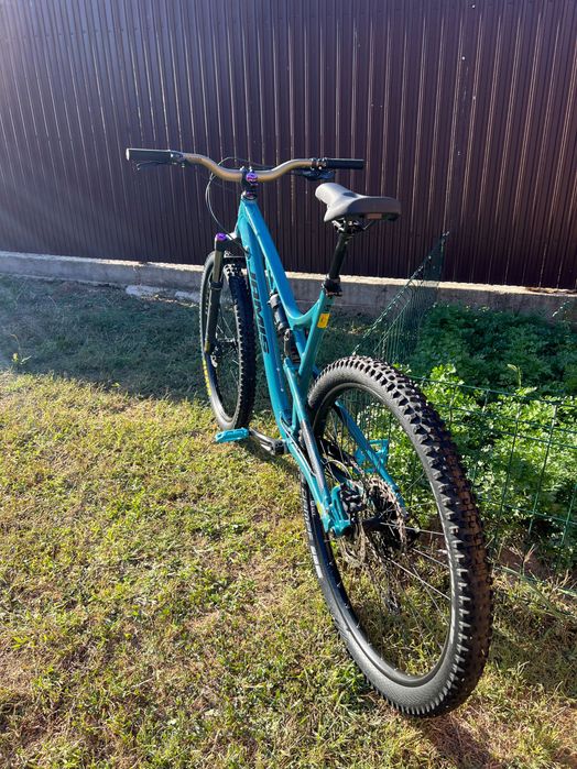 Vând Bicicleta MTB