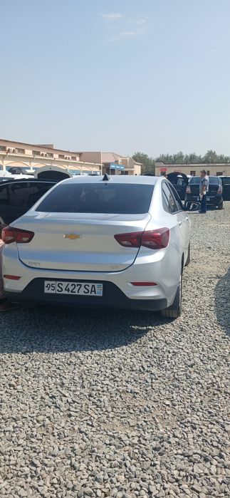 Onix 1 pozinsiya