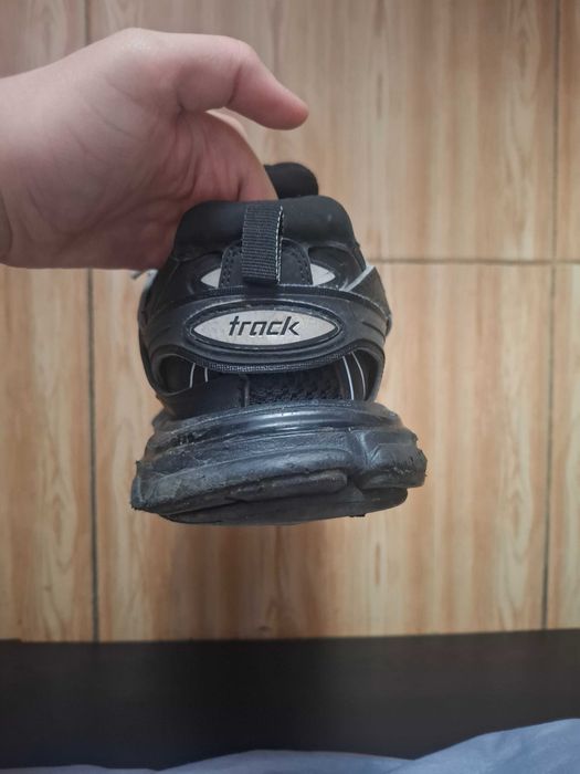 Balenciaga track