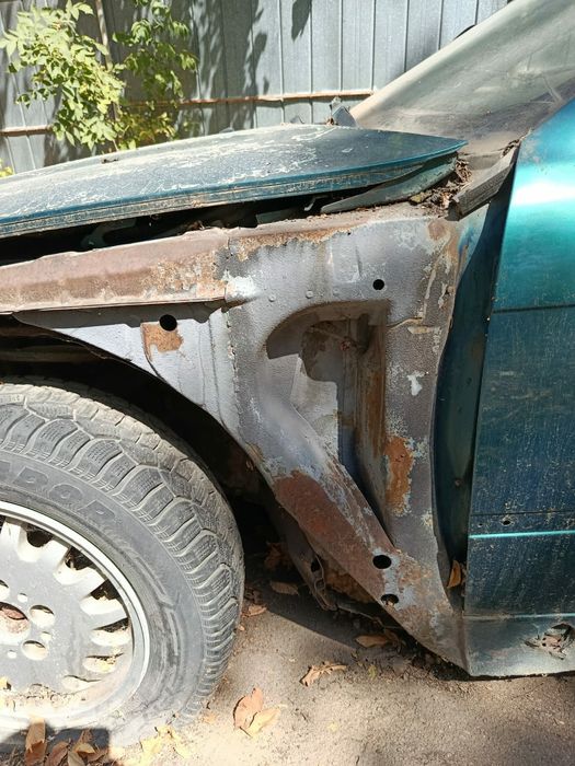 Продам BMW 320   .