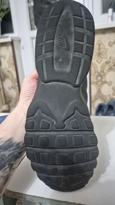 Продаются кроссовки Nike