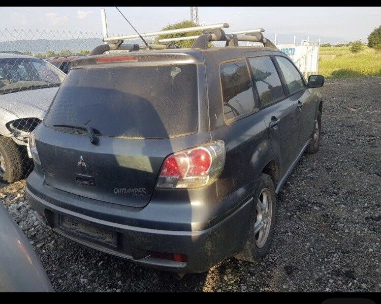 Кутия с предпазители за Mitsubishi Outlander 2.0 (2004) 30923-0555