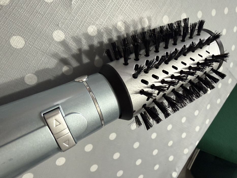 Perie rotativa de par BaByliss Hydro Fusion  Air Styler