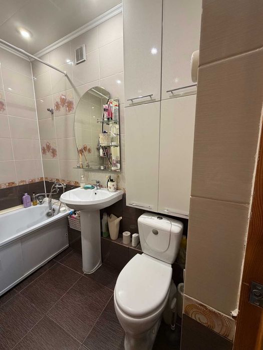 Продам 2комнатную, студия