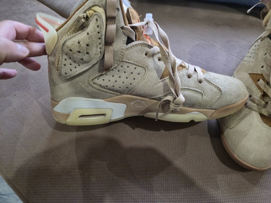 Jordan 6 Travis Scott mar 43