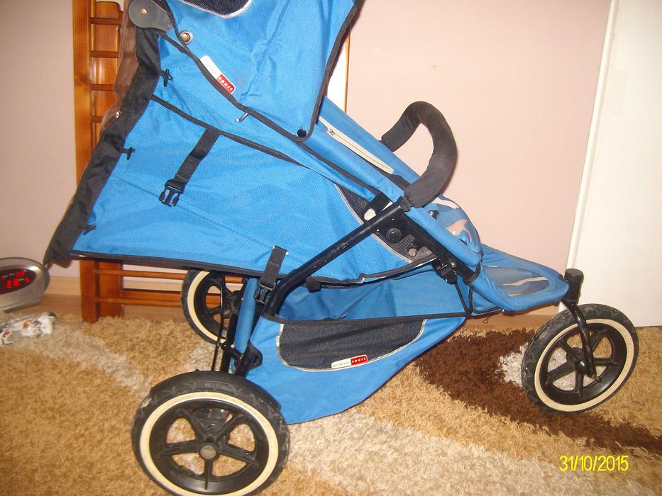 Продавам бебешка количка
