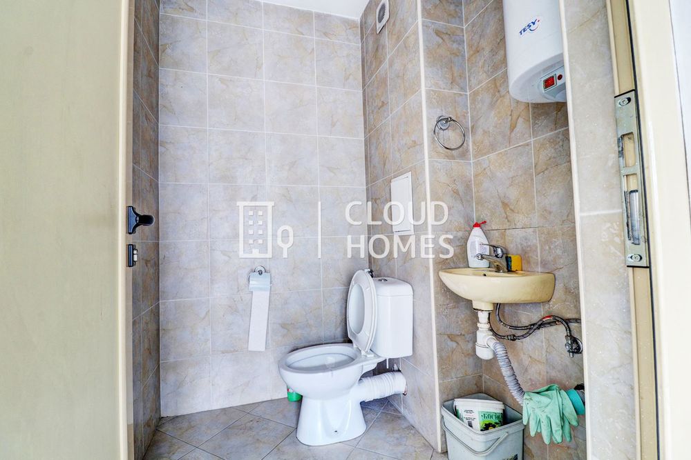Дава се под наем Офис в София, Център - 147 кв.м за 800 € - Снимка #3