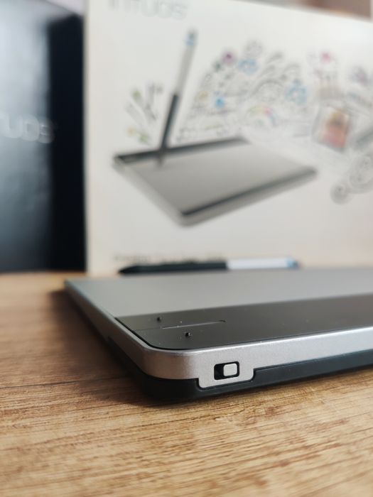 Tableta grafica Wacom Intuos
