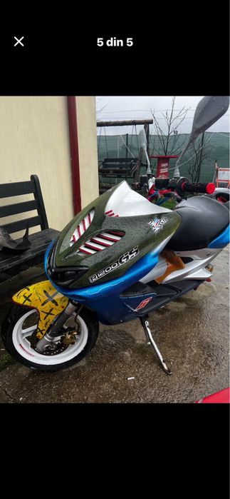 Se vinde yamaha aerox