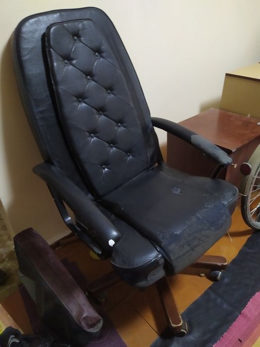 Продается кресло