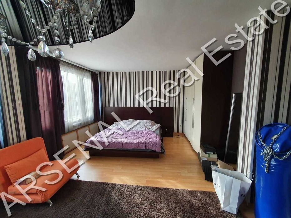 Дава се под наем Многостаен апартамент в София, Овча купел - 210 кв.м за 1100 € - Снимка #2