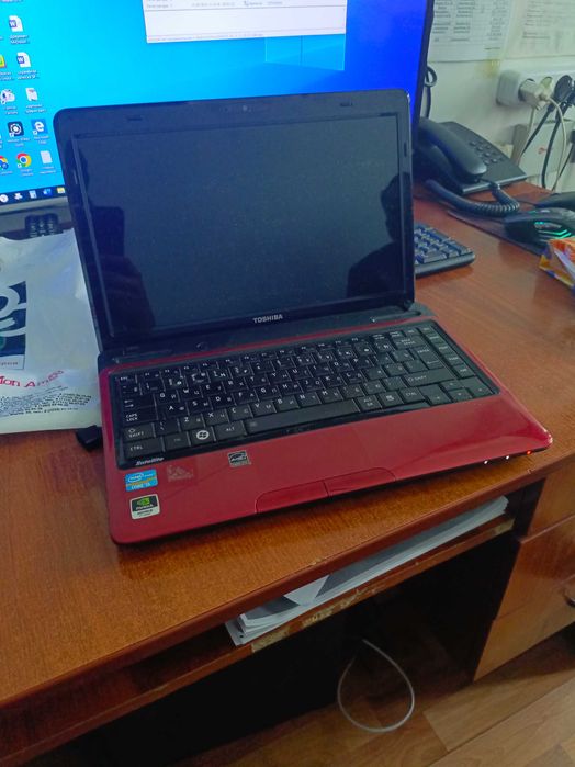 Продаю ноутбук Toshiba