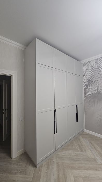 Продам шкафы вместительный