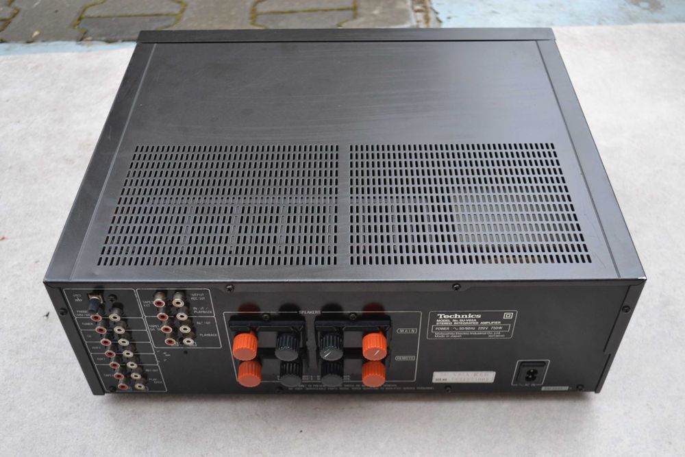 Amplificator Technics SU-V 85 A